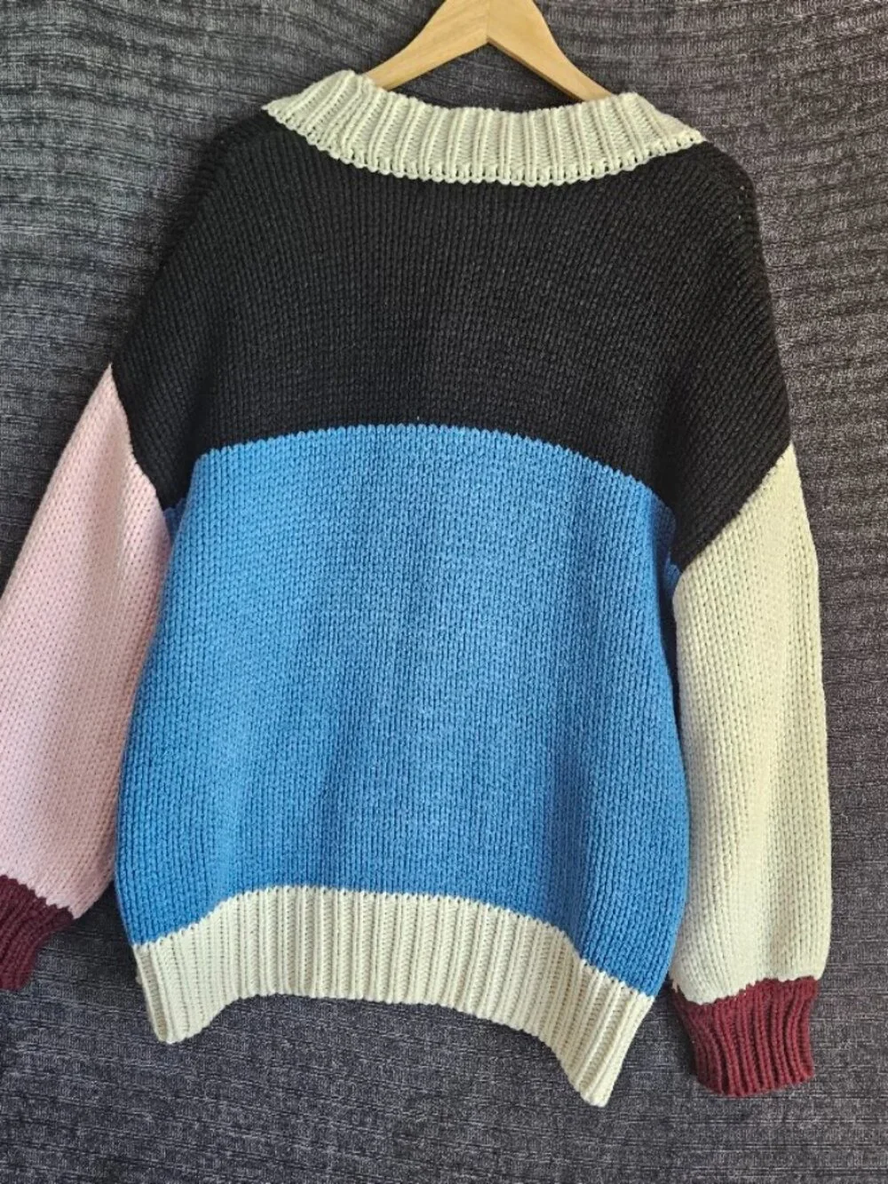 NWT Colorblock Chunky Knit Cardigan Sweater Size XL Pink Blue Button Front Cozy